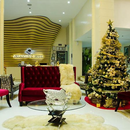 ดรีมเวฟ โฮเต็ล อิลากัน Hotel Ilagan ภายนอก รูปภาพ